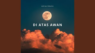 Di Atas Awan
