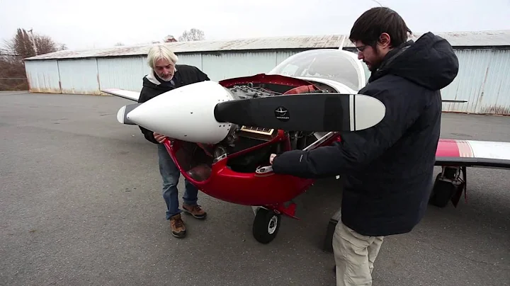 Mooney M20J Oil Change with Dave Mathiesen