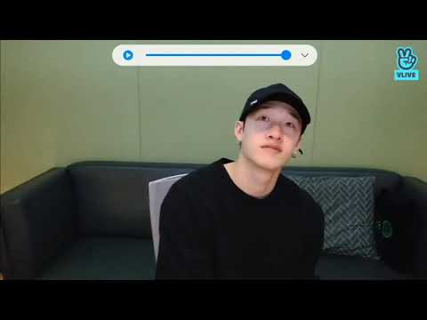 Bang Chan  reacting to Brave girl rollin / Stray Kids / Brave girls / JeNliSa L