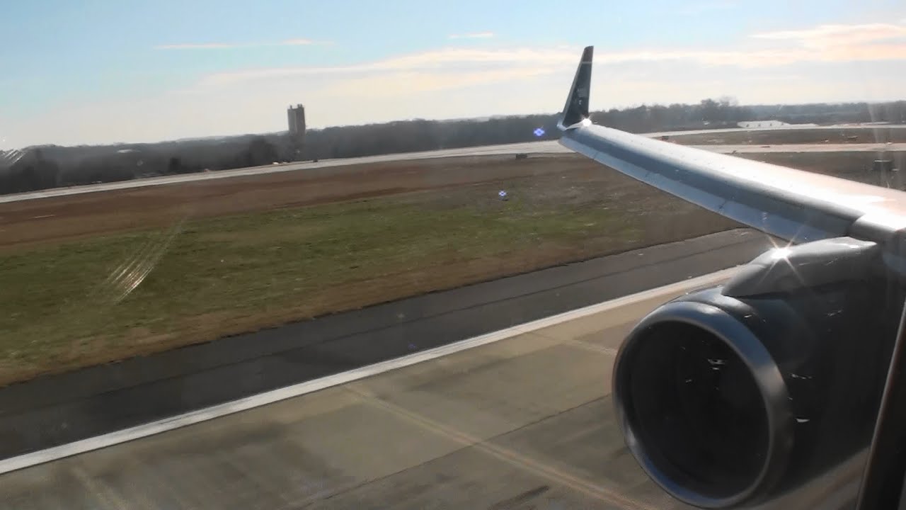 Excellent Reverse Thrust!!! Great First Class HD 757 Morning Landing in Charlotte!!! awesome oscillator