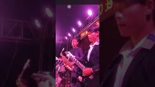 Video thumbnail of "ឃុំរោង ក្បាច់"