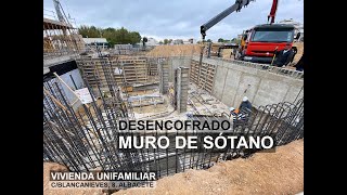 DESENCOFRADO MURO DE SÓTANO | Pozo Majano. Albacete | BERNALTE Arquitectura