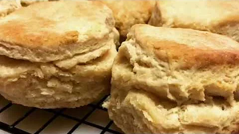 Super Easy Flaky Biscuit Recipe! Less than 30 minu...