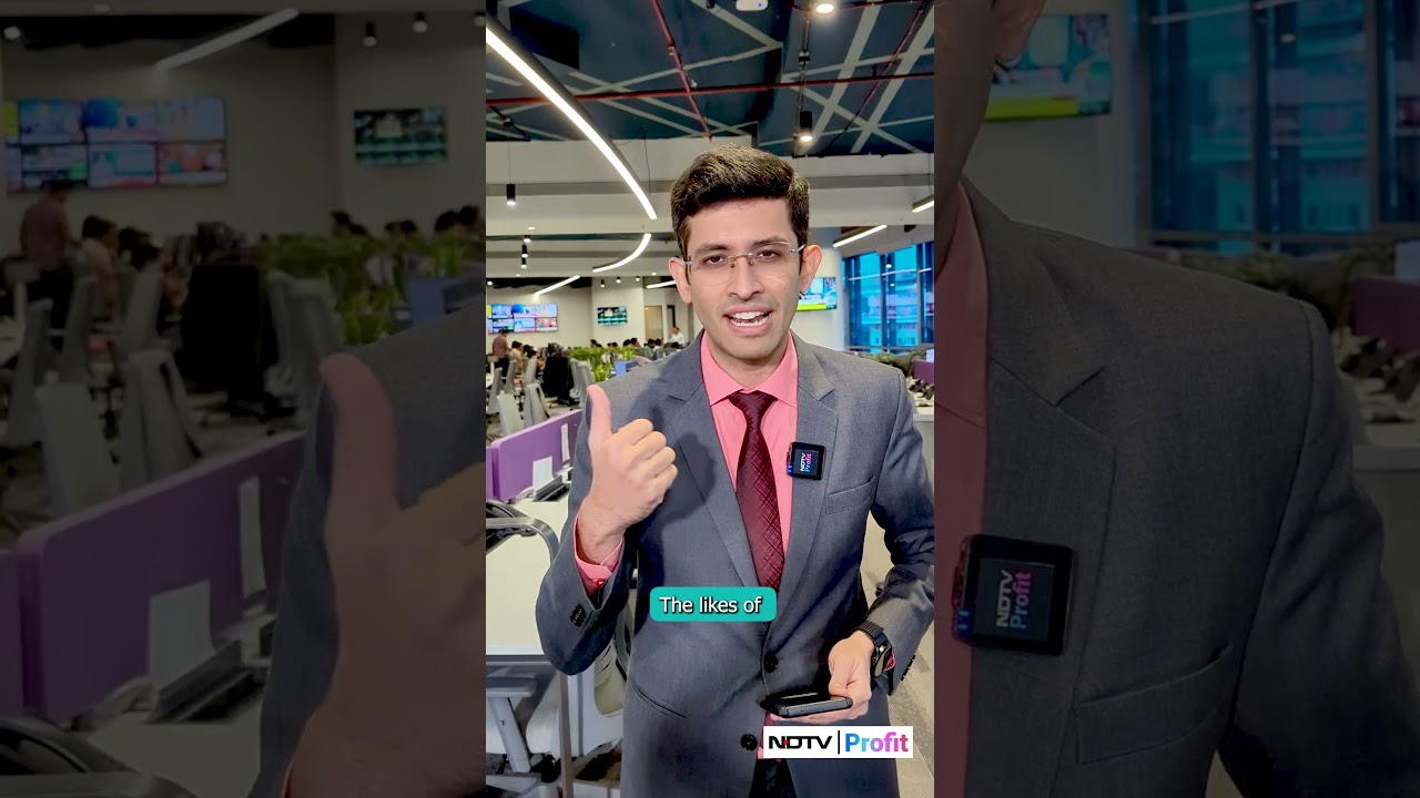 IT Stocks & Rupee Ready For A Comeback? Fed Chair Signals Sept Rate Cut