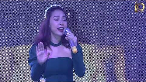 Tà Áo Đêm Noel | Tuấn Lê | Kim Anh | IQ Media