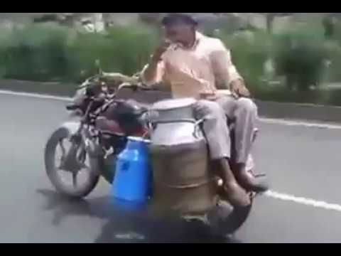 funny-&-crazy-indian-farmer-bike-stunts