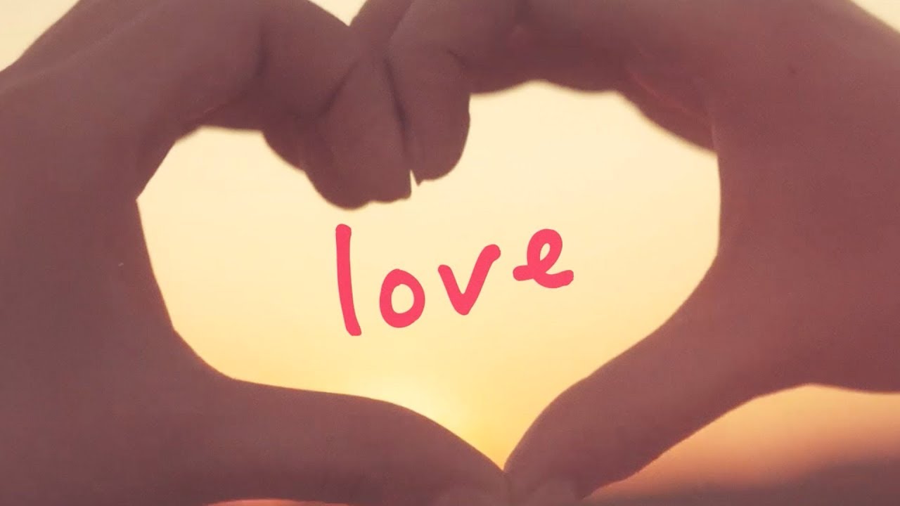 sophiemarie.b - Ooh Love Love (official lyric video)