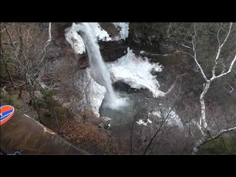 Видео: Как добраться до водопада Катерскилл в северной части штата Нью-Йорк