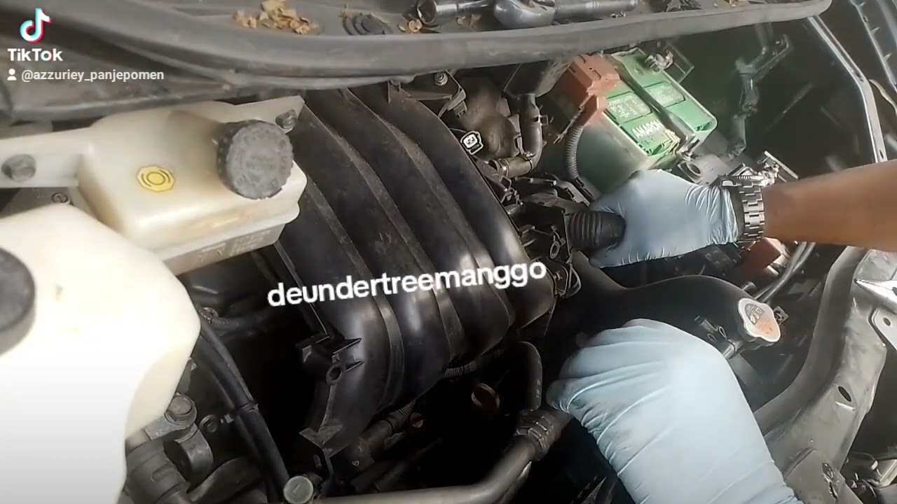 part 1 bukak intake nissan serena c26 hybrid tukar spark plug