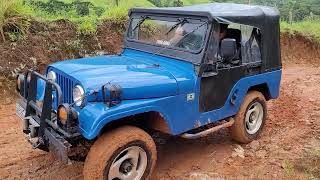 Trilha de Jeep Willys em Arapeí