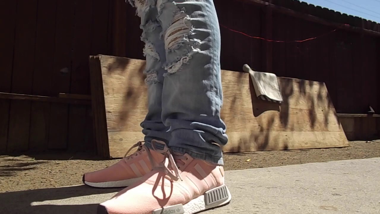 Adidas NMD R1 W PinkGrey Womens Nomad Runner BY3059 Adidas NMD R1 W PinkGrey Womens Nomad Runner BY3059