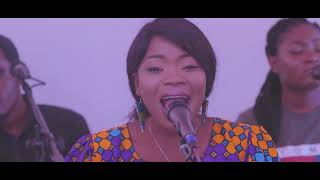 Video thumbnail of "Carole Zokoua - Il Y’a Dieu Dedans (COVER)"