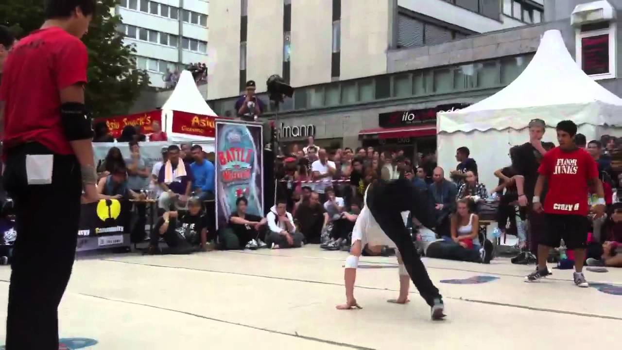 ELBCOAST BATTLE 2011 B-BOY