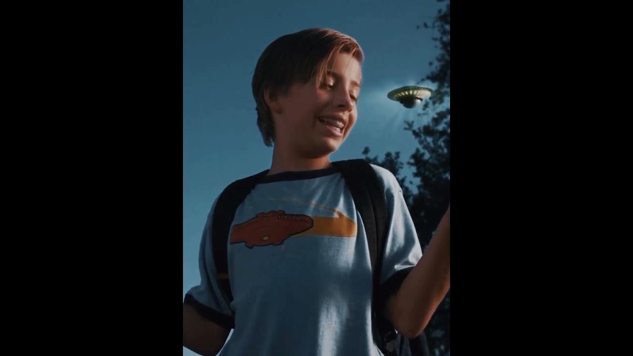 Una piedra que hace las tareas domésticas.#shorts #cine #foryou #movie #spain #usa #fyp