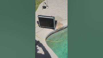 This Old Pool Has SO MANY LEAKS!! #shorts #leakdetection