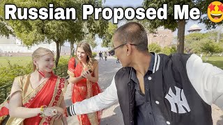 Russian Proposed Me In Taj Mahal 🤩 | Propose A Cute Girl In Public Place 🥳