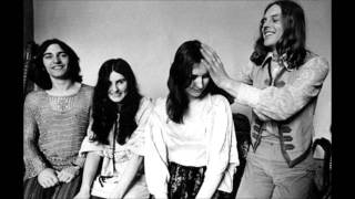 THE INCREDIBLE STRING BAND "maker of islands" chords