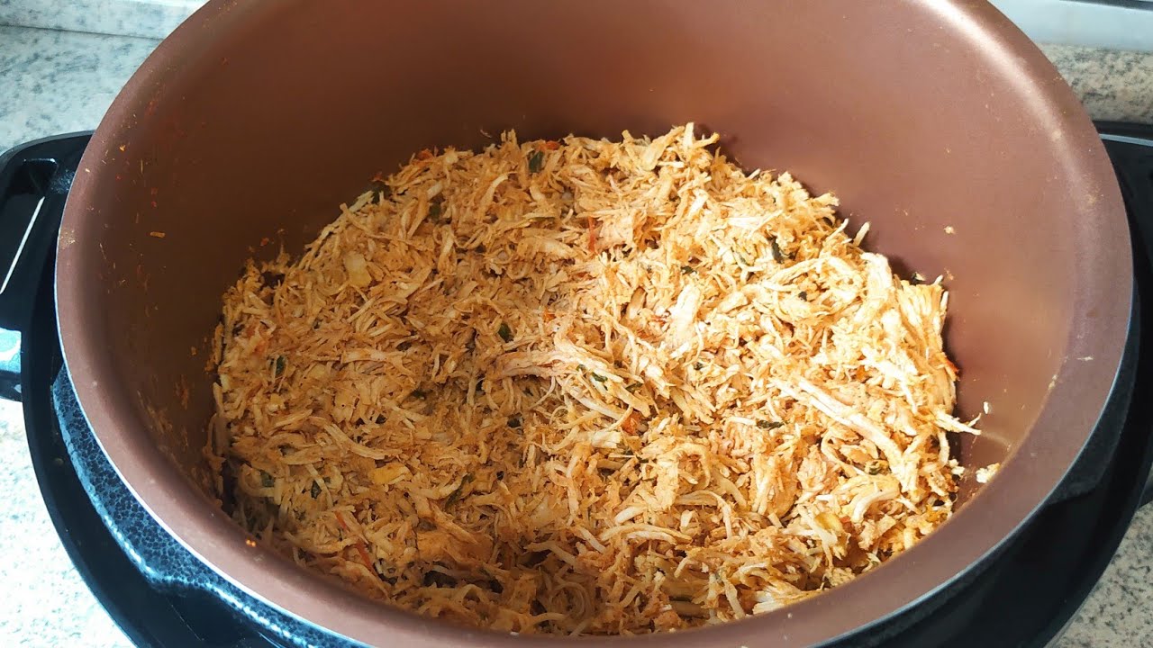 FRANGO DESFIADO FEITO NA PANELA DE PRESSÃO ELÉTRICA - FÁCIL E RÁPIDO