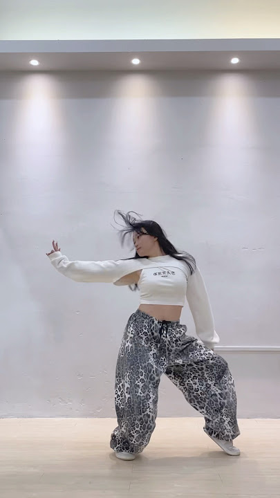 BLACKPINK-WHISTLE #blackpink #whistle #choreography