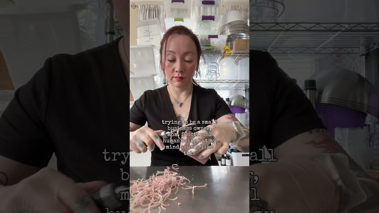 В общем… наверное, пора возвращаться к работе.