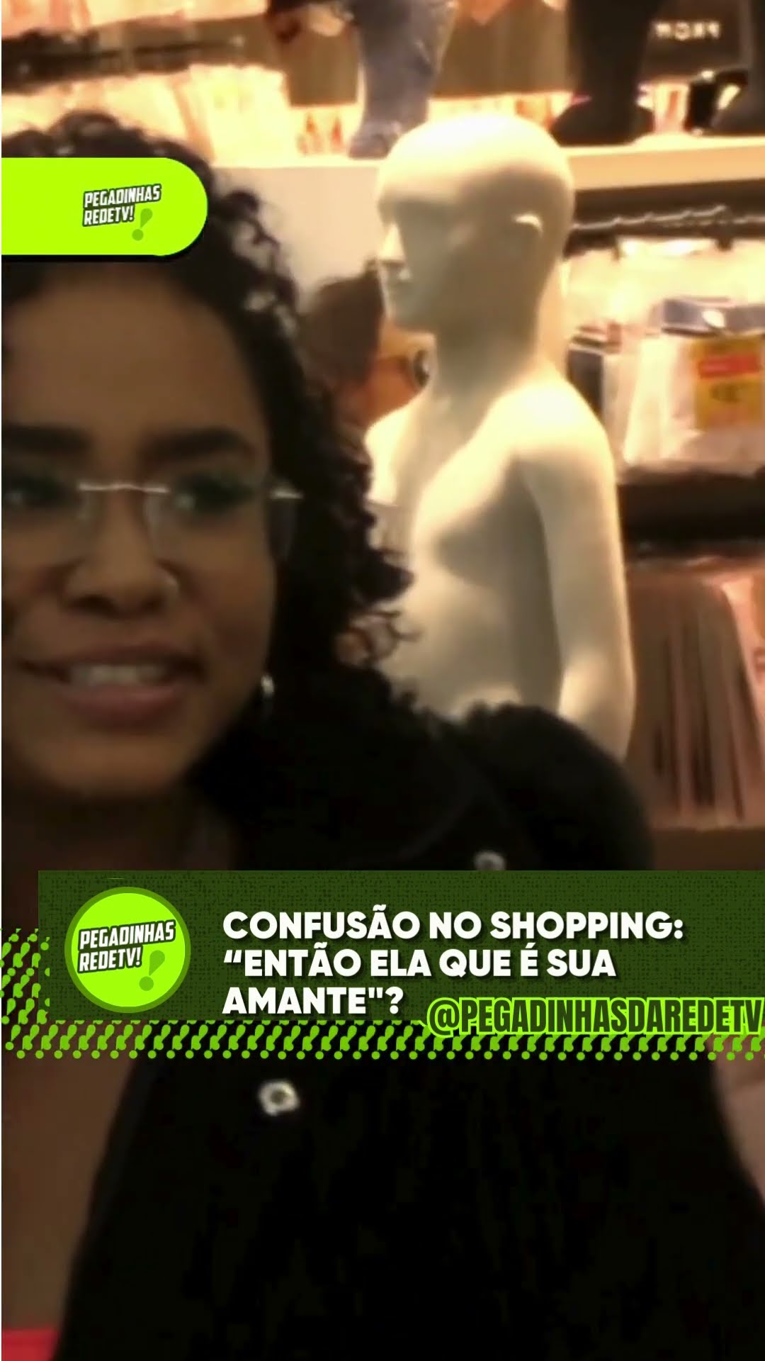 AJUDA OU AMANTE? O CONSELHO QUE VIROU CONFUSÃO! - PEGADINHAS REDETV!