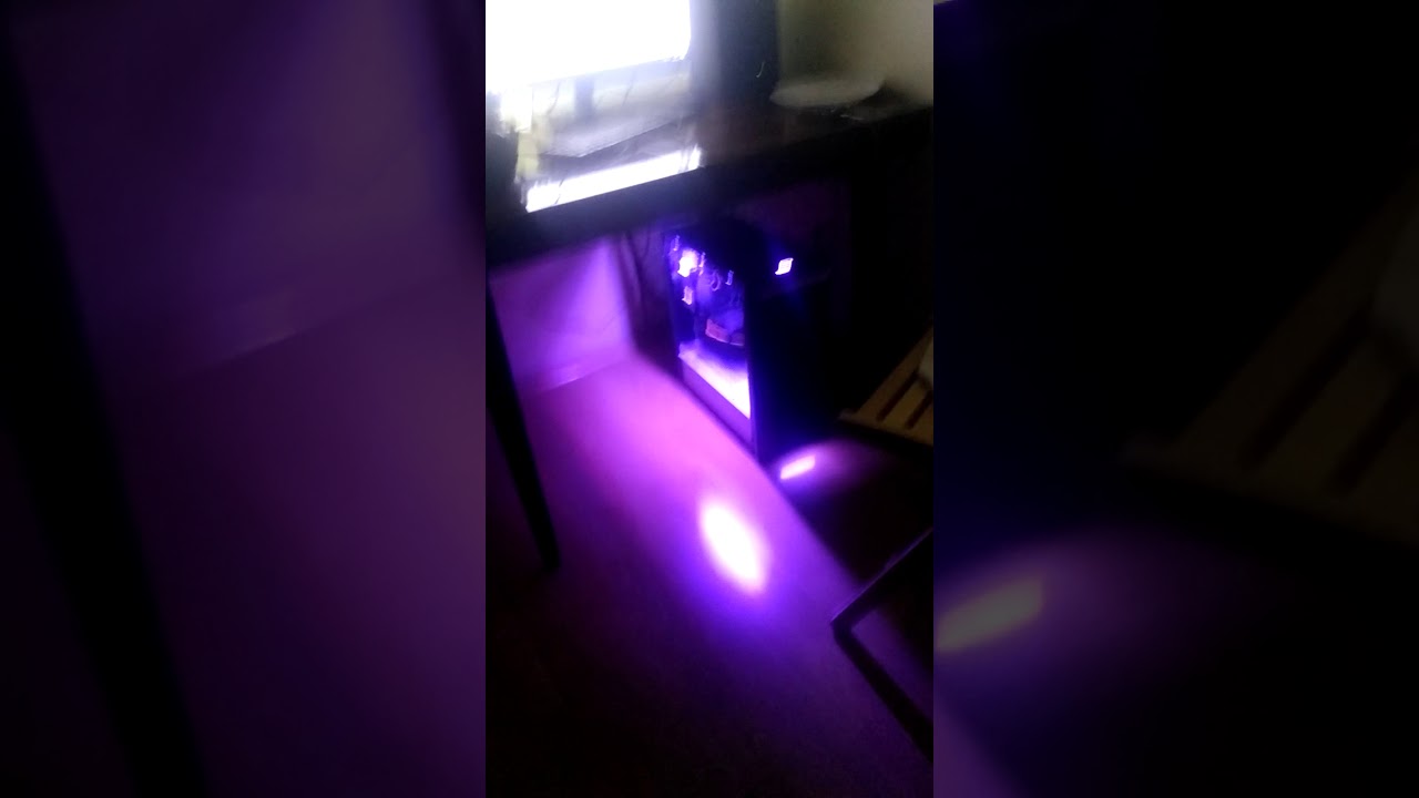 Phanteks Eclipse P400 - rgb подсветка, закаленное стекло снято.