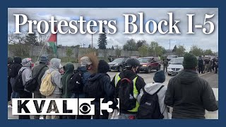 Free Palestine Eugene protestors disrupt I-5 traffic, both lanes reopened