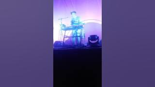 Sampha - Take me inside (live) Paris , 11/03/17 La cigale