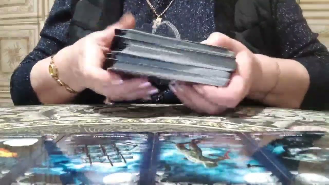 Червовая Дама.Гадаем на оракуле.