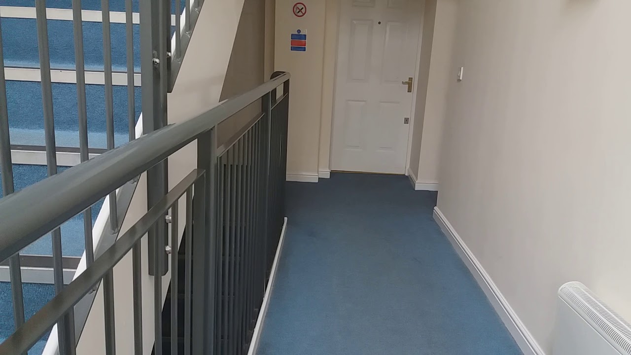 Filipino-Czech family: Pranking my wife when she came home from work