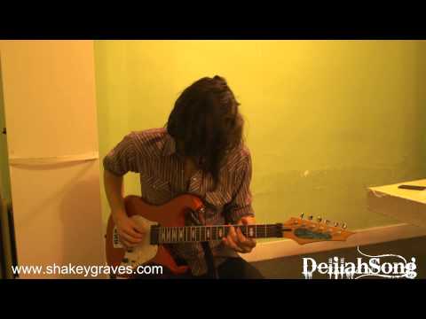 Patrick O'Connor (Shakey Graves Guitarist) plays Delilah