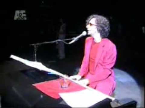 5. Tumbas de la Gloria - Fito Paez - Gira Abre