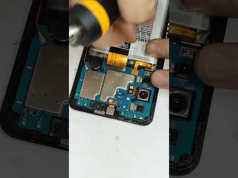 Samsung A04s Charging