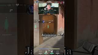 Vendame una papita boyaco 😂 jajaja el #valoranttwitch es lo mejor qué hay 😂