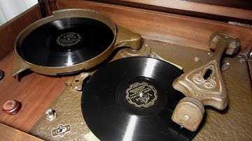 RCA Victor Record Changer 1931 Radiola Automatic Electrola RAE-26 Demonstration