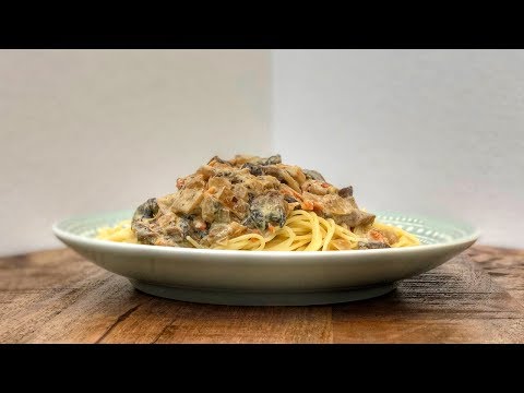 Mushrooms in sour Cream | pasta Sauce | We Know what to cook !