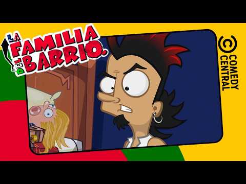 Gaspar Debe Ir A La Guerra | La Familia Del Barrio | Comedy Central LA