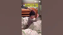 幼儿园午休，老师温柔引导梦游孩子入睡，这样的处理方式好暖 #shorts