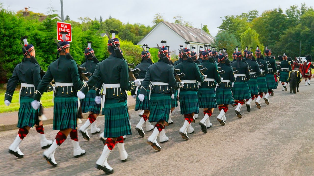 Быстрый марш в Шотландском высокогорье – элитная пехота мира.