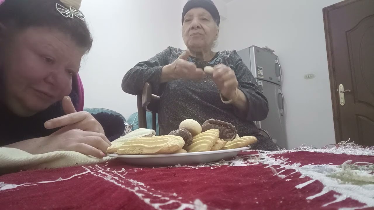 اكله. كحك وغريبه وبسكوت 👍👍👍💋💋💋💓💓💓💓