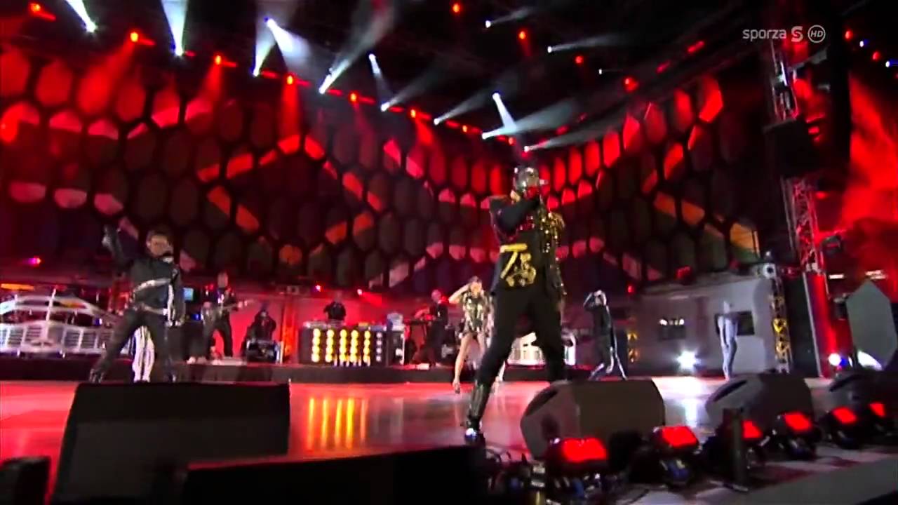 The Black Eyed Peas - Live Fifa World Cup 2010 Opening Ceremony Full Performance HD