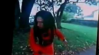 BOB MARLEY playing soccer chords