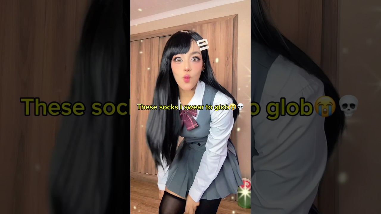 THE STRUGGLE 😩💀#princesssachiko #sachi_hime96 #nagatoro #nagatorocosplay #nagatorosan