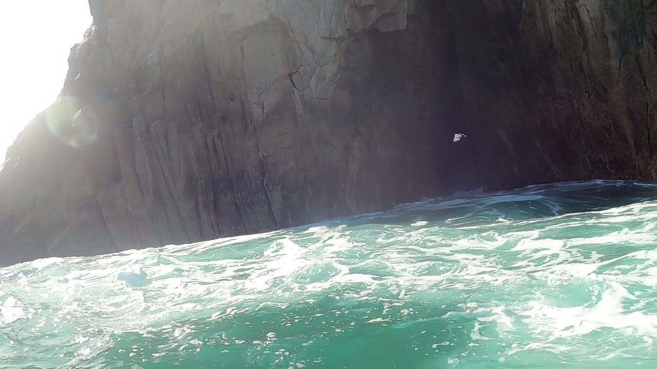 Cabo San Lucas Los Arcos From The Paddle Board A Close up Look At The Arcos In 4k Blow Hole 🐟🐠🌊🌀🦈🐬🐳🐟