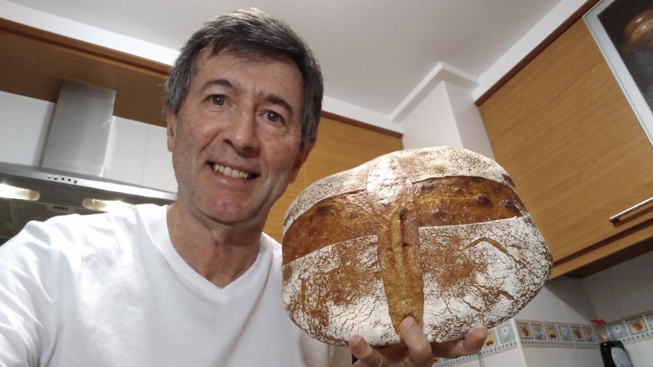 Facendo pan galego na casa