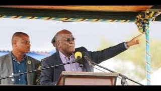 Raisi Magufuli akizindua ujenzi wa daraja la Salenda hivi sasa