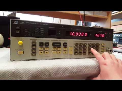 Hewlett Packard HP 8656A Frequency Generator