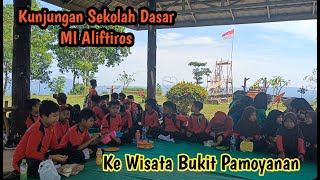 Kunjungan MI ALIFTIROS ke bukit Pamoyanan