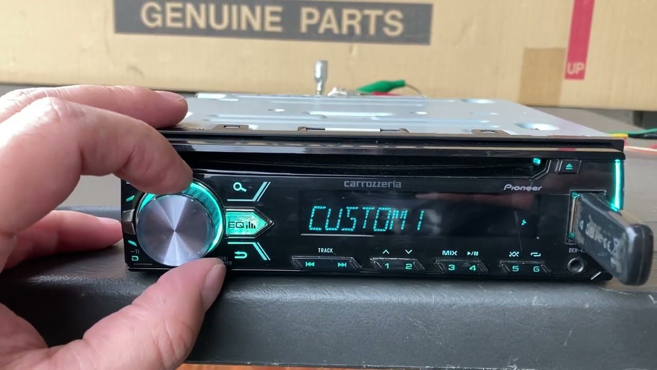 Pioneer carrozzeria deh-4300 - YouTube