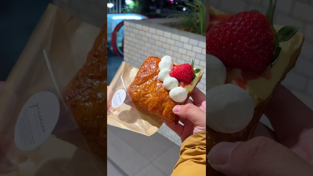 This is 📍grenier at Umeda Station in Osaka! A must try bakery! 